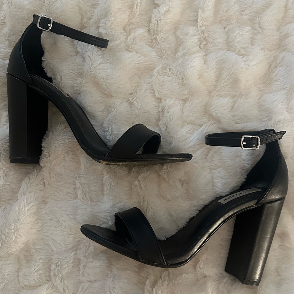 Steve Madden Carrson Heels